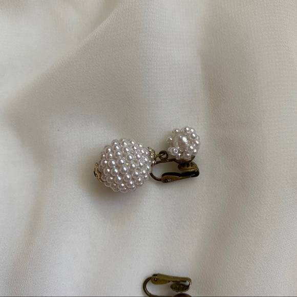 VTG Ivory Mini Pearl Wrapped Double Ball Earrings - Picture 3 of 5
